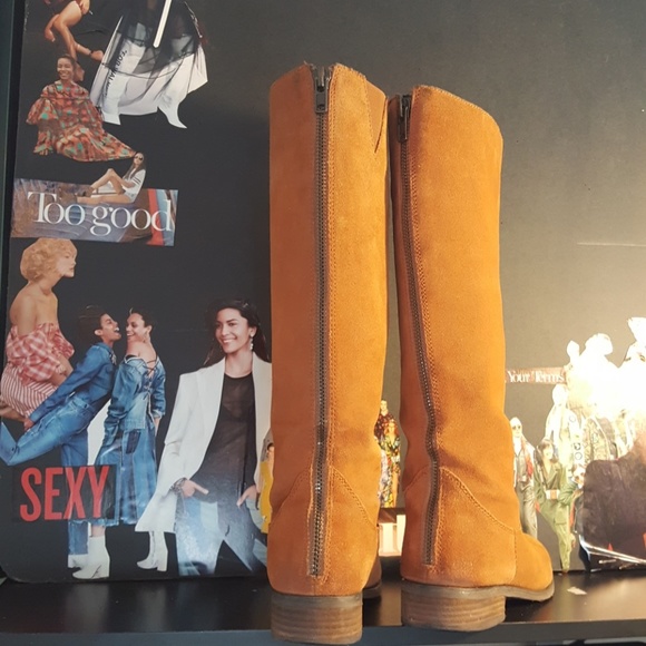 DV Suede Riding Boot - Picture 4 of 7